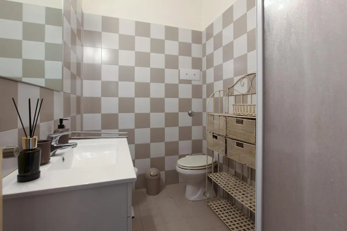 Charming Apartment In The Heart Of Navigli Milan Italie